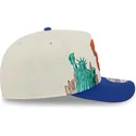 cappellino-curvo-beige-e-blu-snapback-9fifty-a-frame-precurved-hardwood-classics-dei-new-york-knicks-nba-di-new-era