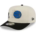 cappellino-curvo-beige-e-nero-snapback-9fifty-a-frame-precurved-hardwood-classics-di-orlando-magic-nba-di-new-era