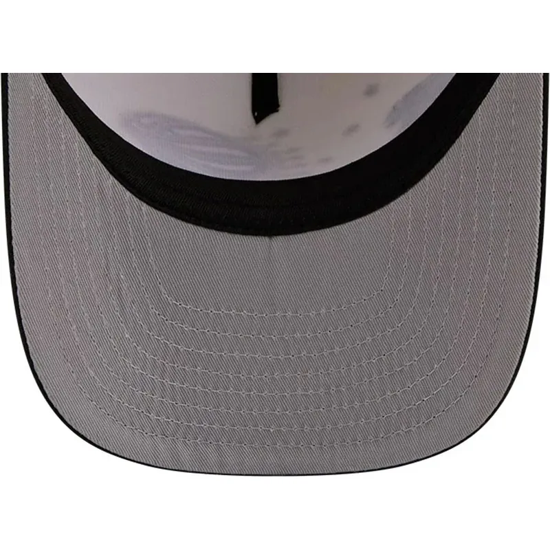 cappellino-curvo-beige-e-nero-snapback-9fifty-a-frame-precurved-hardwood-classics-di-orlando-magic-nba-di-new-era