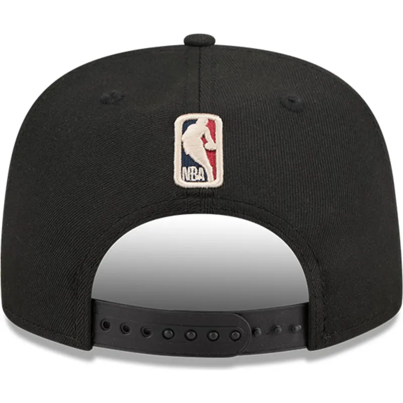 cappello-piatto-nero-snapback-9fifty-a-frame-hardwood-classics-di-chicago-bulls-nba-di-new-era