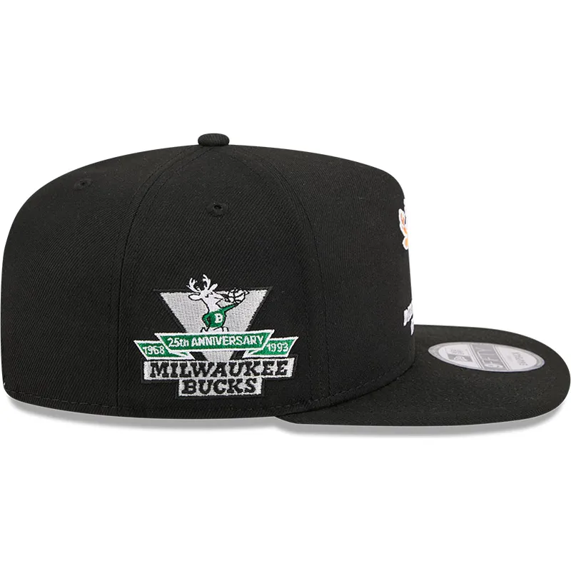cappello-piatto-nero-snapback-9fifty-a-frame-hardwood-classics-di-milwaukee-bucks-nba-di-new-era