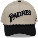 cappellino-curvo-beige-e-nero-snapback-rise-structured-dei-san-diego-padres-mlb-di-nike