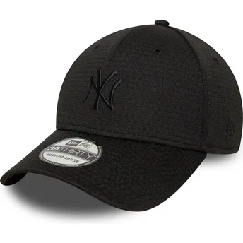Cappellino curvo nero regolabile con logo nero 39THIRTY Stretch Mesh di New York Yankees MLB di New Era