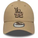 cappellino-curvo-marrone-regolabile-con-logo-marrone-9forty-outline-dei-los-angeles-dodgers-mlb-di-new-era
