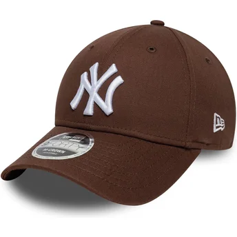 Cappellino curvo marrone snapback 9FORTY M-Crown dei New York Yankees MLB di New Era