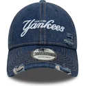 cappellino-curvo-blu-regolabile-9twenty-denim-distress-di-new-york-yankees-mlb-di-new-era