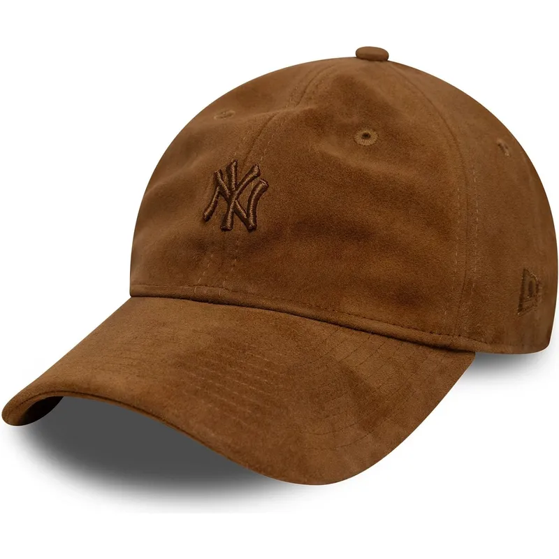 cappellino-curvo-marrone-regolabile-con-logo-marrone-9twenty-suede-di-new-york-yankees-mlb-di-new-era