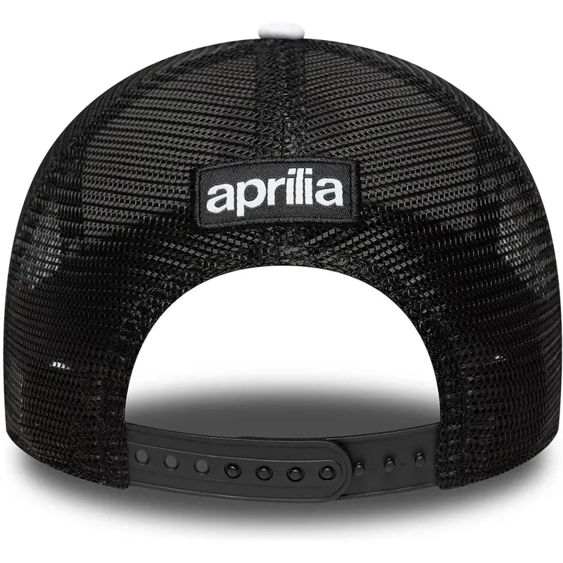 cappellino-trucker-bianco-e-nero-e-frame-di-aprilia-piaggio-di-new-era