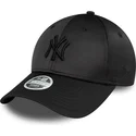 cappellino-curvo-nero-snapback-con-logo-nero-da-donna-9forty-satin-di-new-york-yankees-mlb-di-new-era