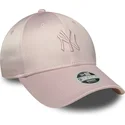 cappellino-curvo-rosa-regolabile-con-logo-rosa-da-donna-9forty-satin-dei-new-york-yankees-mlb-di-new-era