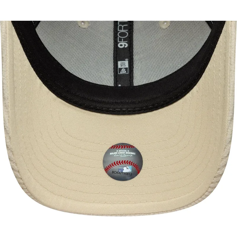 cappellino-curvo-beige-regolabile-con-logo-beige-da-donna-9forty-m-crown-pastel-cord-dei-los-angeles-dodgers-mlb-di-new-era