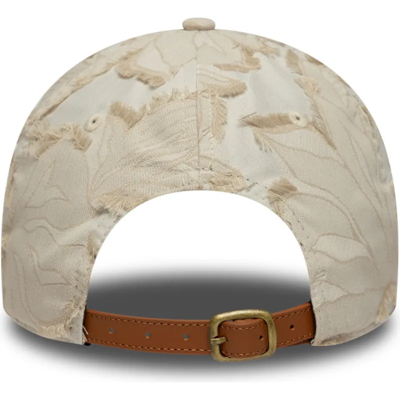 cappellino-curvo-beige-regolabile-con-logo-beige-9twenty-img-floral-di-new-york-yankees-mlb-di-new-era