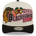 cappellino-visiera-curva-beige-e-nero-snapback-9fifty-a-frame-classic-di-chicago-blackhawks-nhl-di-new-era