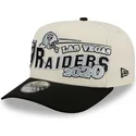 cappellino-curvo-beige-e-nero-snapback-9fifty-a-frame-classic-dei-las-vegas-raiders-nfl-di-new-era
