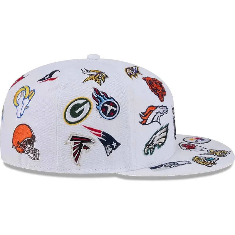 cappello-piatto-bianco-chiuso-59fifty-all-over-di-nfl-di-new-era