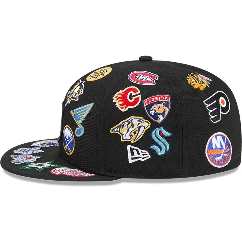 cappello-piatto-nero-aderente-59fifty-all-over-di-nhl-di-new-era
