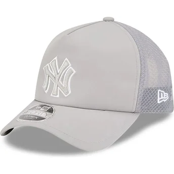 Cappellino trucker grigio 9FORTY APEX Batting Practice dei New York Yankees MLB di New Era