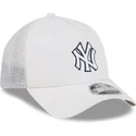 cappellino-trucker-bianco-9forty-apex-batting-practice-dei-new-york-yankees-mlb-di-new-era
