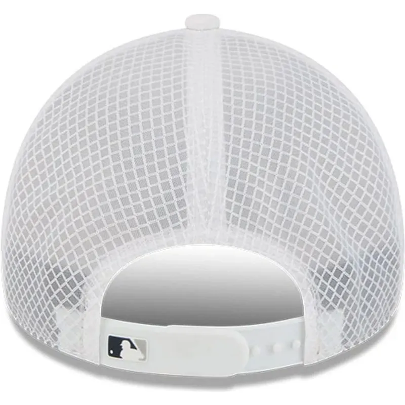 gorra-trucker-blanca-9forty-apex-batting-practice-de-new-york-yankees-mlb-de-new-era