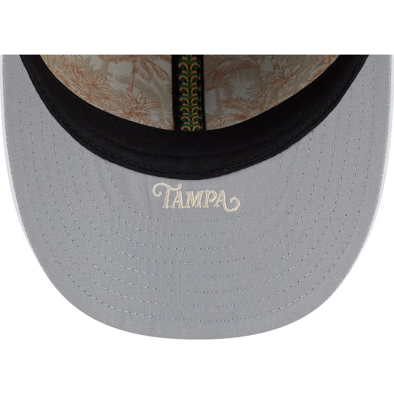 cappellino-curvo-blu-marino-e-bianco-aderente-59fifty-spring-training-di-new-york-yankees-mlb-di-new-era