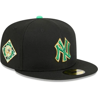Cappello piatto nero aderente 59FIFTY Saint Patrick's Day dei New York Yankees MLB di New Era