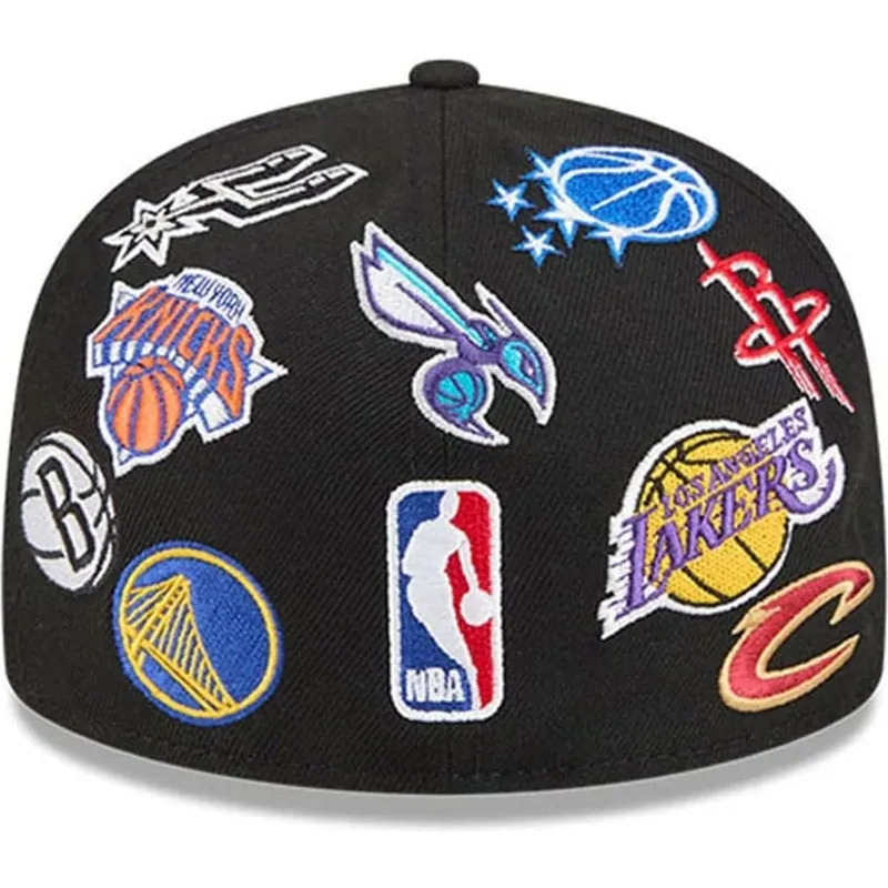 cappello-piatto-nero-aderente-59fifty-all-over-di-nba-di-new-era