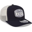 cappellino-trucker-blu-navy-9seventy-stretch-snap-patch-dei-new-york-yankees-mlb-di-new-era