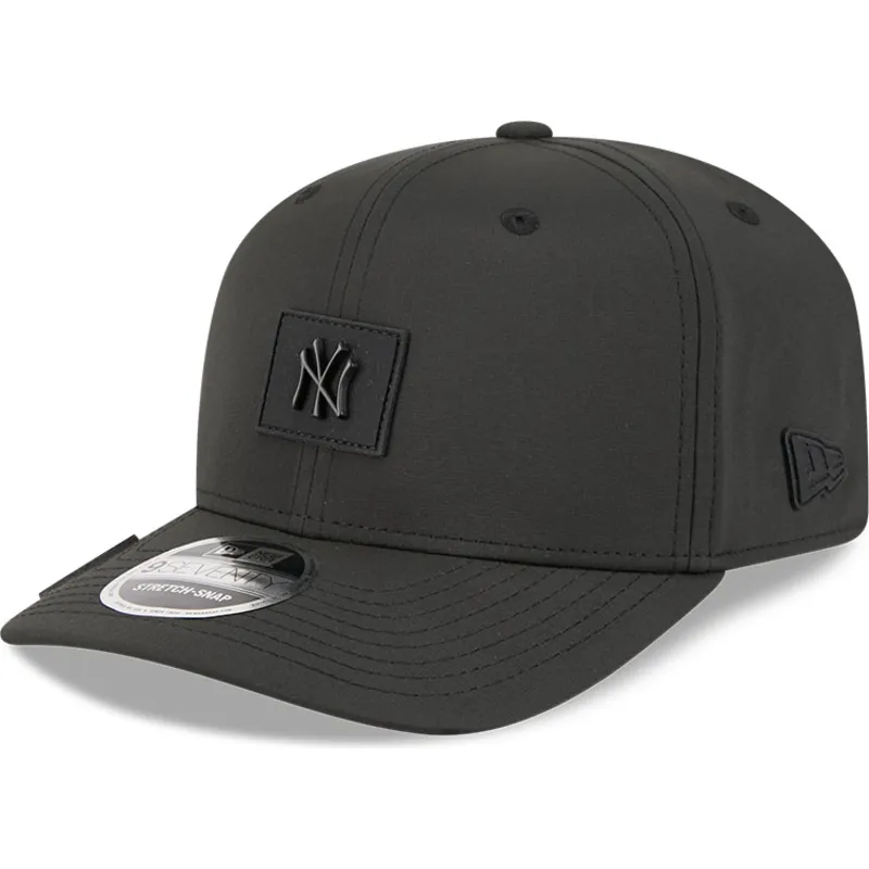 cappellino-curvo-nero-snapback-9seventy-stretch-snap-clubhouse-dei-new-york-yankees-mlb-di-new-era