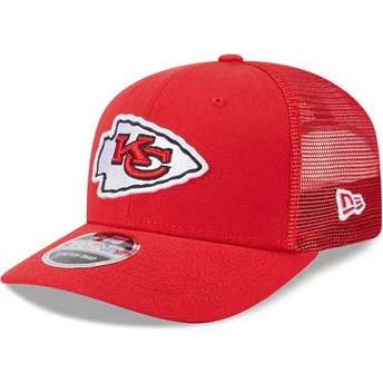 Cappellino trucker rosso 9SEVENTY Stretch Snap Evergreen dei Kansas City Chiefs NFL di New Era