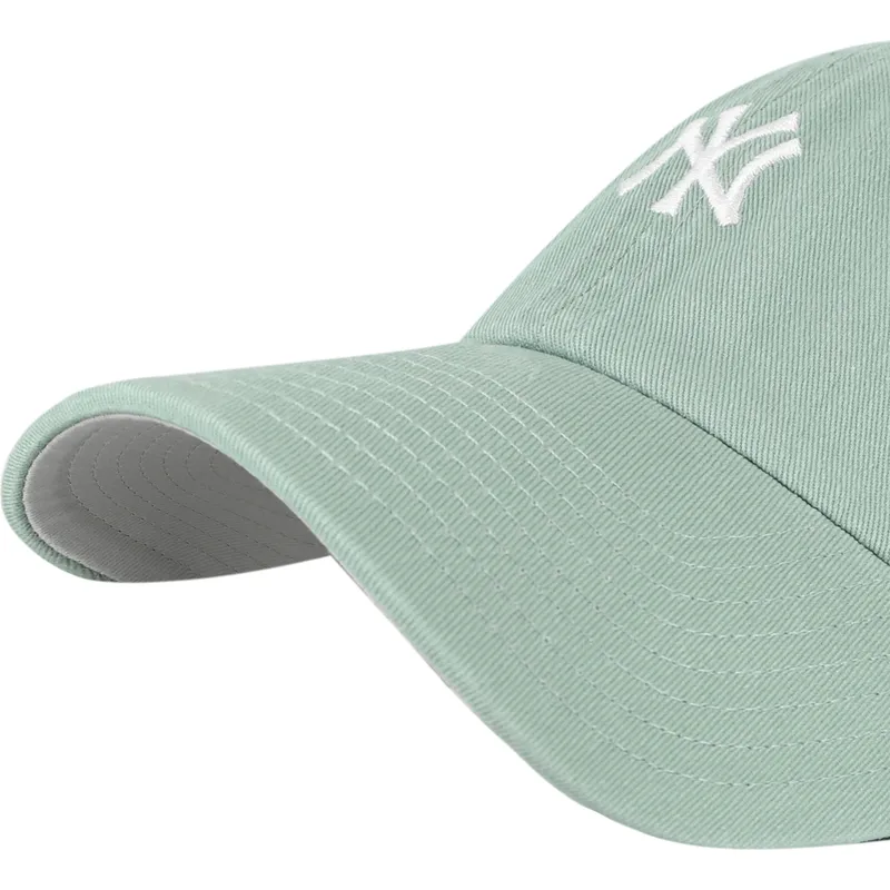 cappellino-curvo-verde-regolabile-clean-up-base-runner-dei-new-york-yankees-mlb-di-47-brand