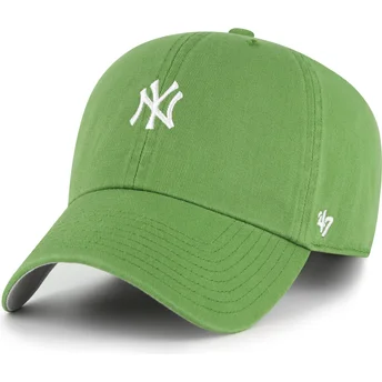 Cappellino curvo verde regolabile Clean Up Base Runner Fatigue Green dei New York Yankees MLB di 47 Brand