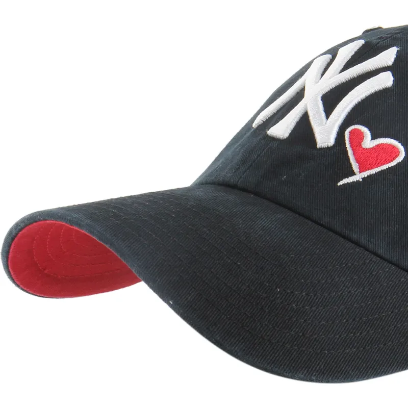 cappellino-curvo-nero-regolabile-clean-up-heart-icon-dei-new-york-yankees-mlb-di-47-brand