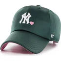 cappellino-curvo-verde-regolabile-clean-up-with-love-dei-new-york-yankees-mlb-di-47-brand