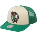 cappellino-trucker-beige-e-verde-vintage-block-dei-boston-celtics-nba-di-mitchell-ness