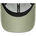 cappellino-curvo-verde-regolabile-da-donna-9forty-beaded-di-new-era