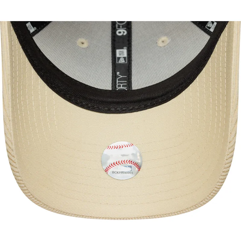 cappellino-curvo-beige-regolabile-da-donna-9forty-mini-cord-dei-new-york-yankees-mlb-di-new-era