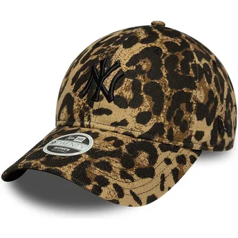 Cappellino curvo leopardato regolabile con logo nero da donna 9TWENTY Leopard dei New York Yankees MLB di New Era