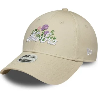 Cappellino curvo beige regolabile da donna 9FORTY Beaded di New Era