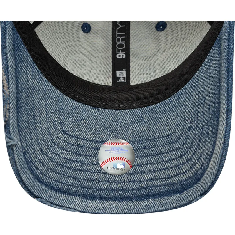 cappellino-visiera-curva-blu-regolabile-9forty-acid-wash-denim-di-los-angeles-dodgers-mlb-di-new-era