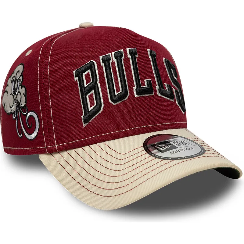 cappellino-curvo-rosso-e-beige-snapback-e-frame-city-icon-dei-chicago-bulls-nba-di-new-era