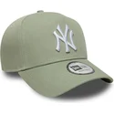 cappellino-visiera-curva-verde-snapback-e-frame-league-essential-di-new-york-yankees-mlb-di-new-era