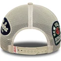 cappellino-trucker-beige-9forty-m-crown-a-frame-multi-patch-di-new-era