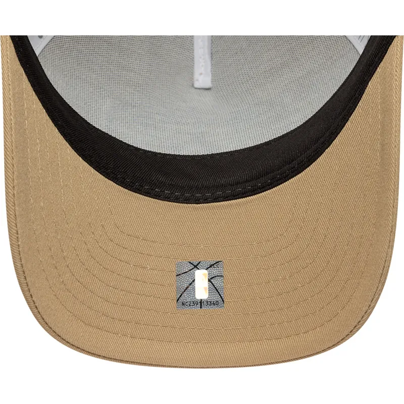 cappellino-trucker-beige-9forty-m-crown-a-frame-dei-los-angeles-lakers-nba-di-new-era