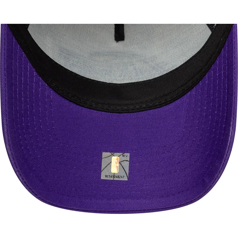 cappellino-trucker-viola-e-bianco-a-frame-side-patch-dei-los-angeles-lakers-nba-di-new-era