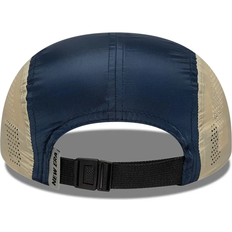 cappellino-5-panel-curvo-blu-navy-regolabile-runner-colour-block-di-new-era