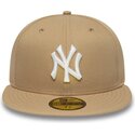 cappello-piatto-marrone-chiaro-regolato-59fifty-league-essential-di-new-york-yankees-mlb-di-new-era