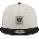 cappello-piatto-beige-e-nero-snapback-9fifty-training-pack-2026-dei-las-vegas-raiders-nfl-di-new-era