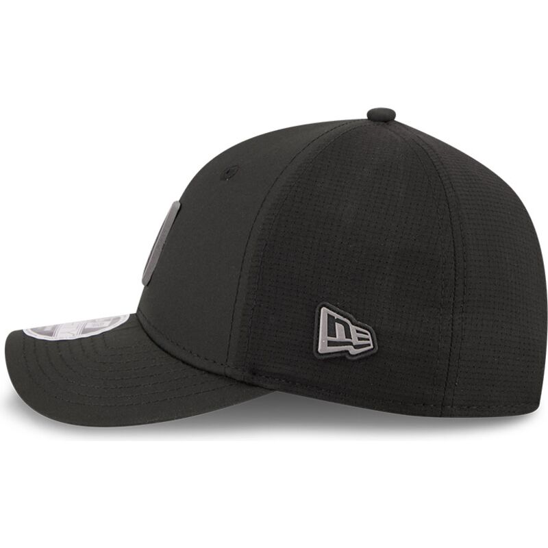 cappellino-curvo-nero-snapback-9forty-m-crown-training-pack-2026-dei-las-vegas-raiders-nfl-di-new-era