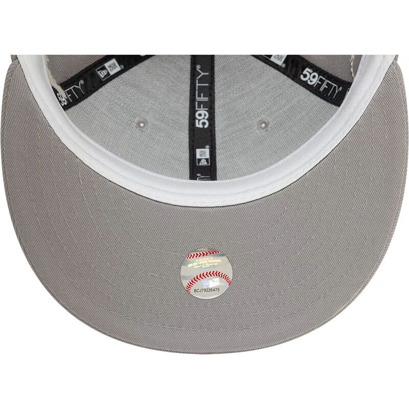 gorra-plana-gris-ajustada-59fifty-zodiac-de-atlanta-braves-mlb-de-new-era gorra-plana-gris-ajustada-59fifty-zodiac-de-atlanta-braves-mlb-de-new-era