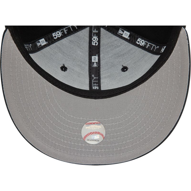 cappello-piatto-nero-aderente-59fifty-heart-icon-dei-chicago-white-sox-mlb-di-new-era